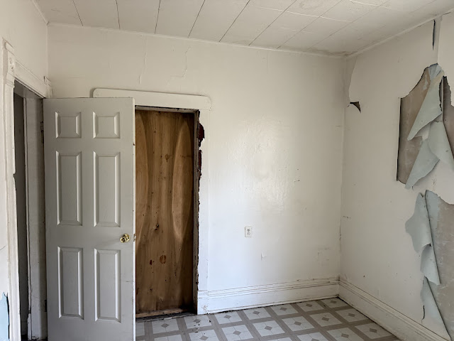 611 Haungs Ave — photo 31