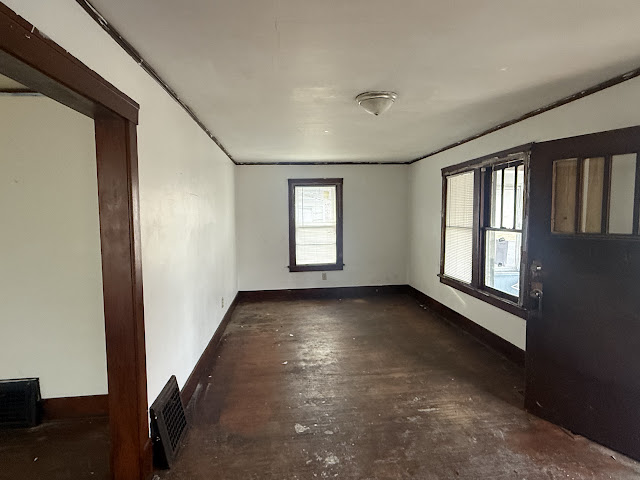 1828 W Latrobe Ave — photo 6