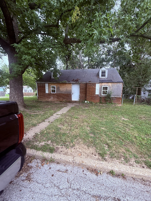 752 S Miller Ct: main photo