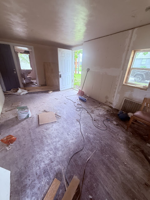 752 S Miller Ct: photo 8