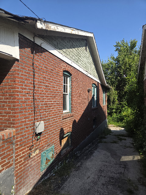 3422 Lucas And Hunt Rd — photo 5
