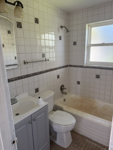5721 Acme Ave: photo 12