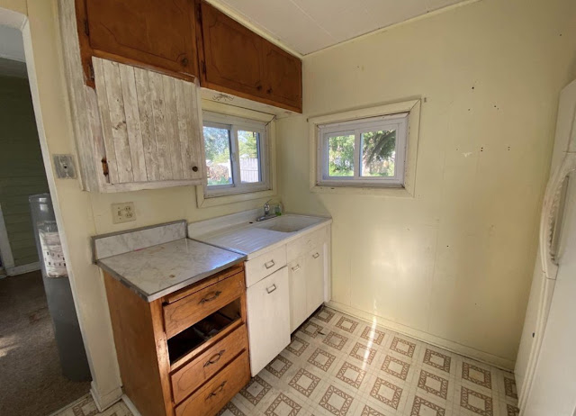 209 Central Ave: photo 19