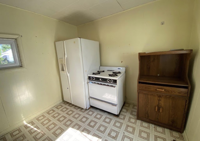 209 Central Ave: photo 18