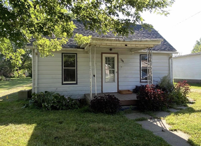 209 Central Ave: photo 4