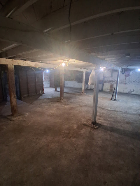 503 E Poplar St — photo 22