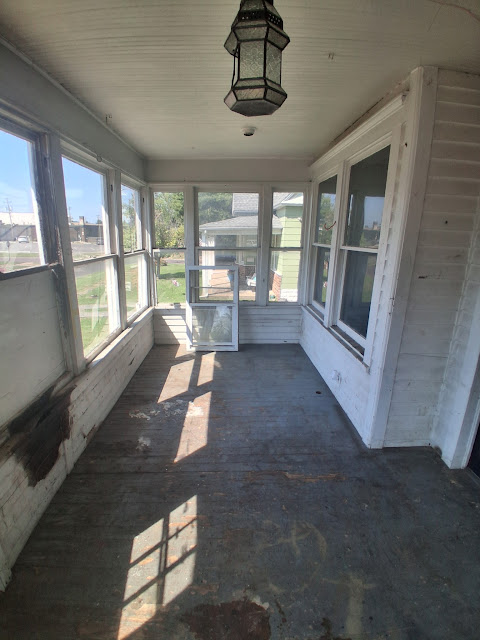 503 E Poplar St — photo 21