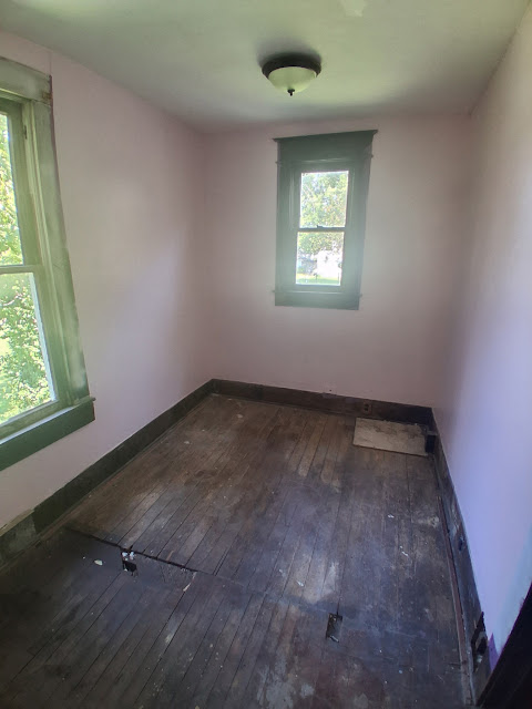 503 E Poplar St — photo 15