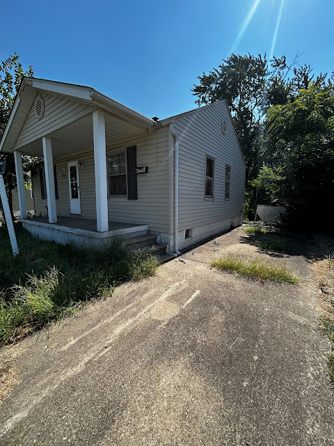 2820 Ralph St: main photo