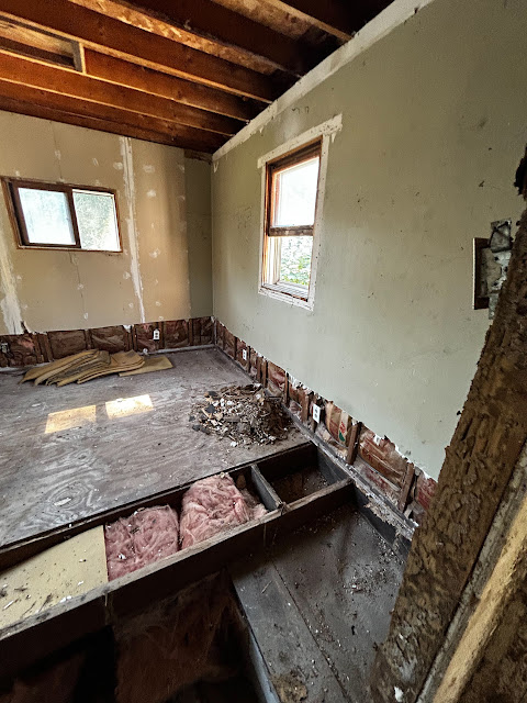 2820 Ralph St: photo 26