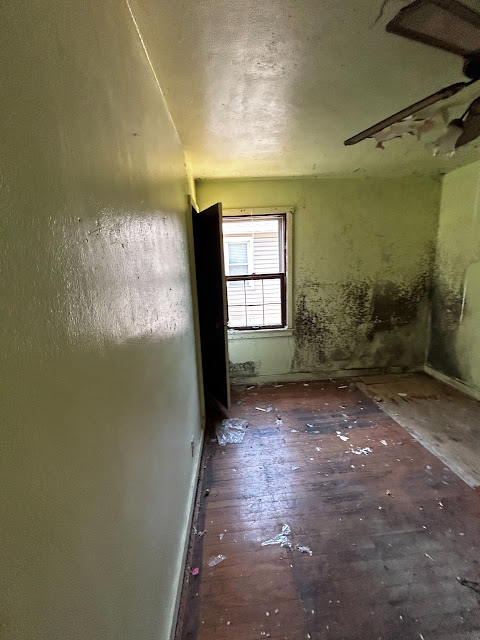 2820 Ralph St: photo 24