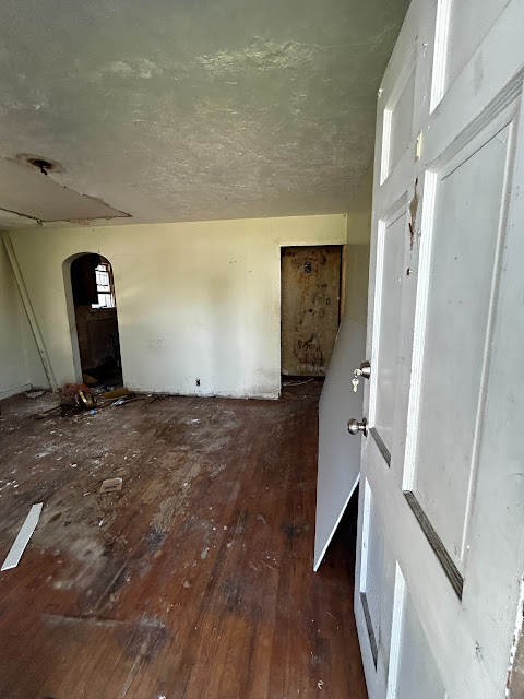 2820 Ralph St: photo 6