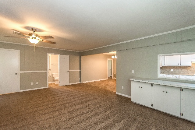 973 Parkwood Ct — photo 36