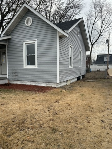 46 Eckhard Ave: photo 3