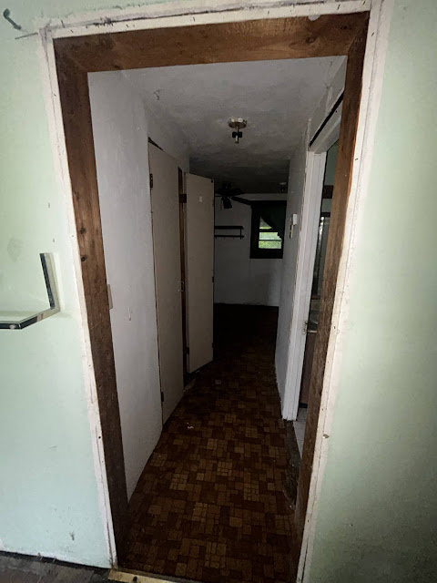 8521 Clifton Ave: photo 55