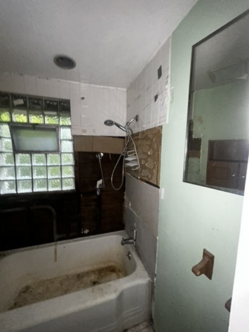 8521 Clifton Ave: photo 14