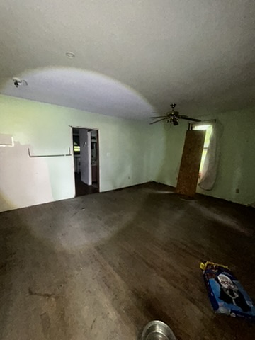 8521 Clifton Ave: photo 4