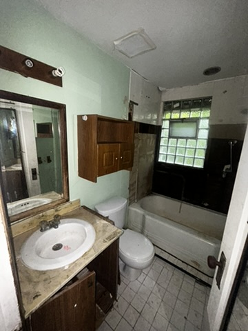 8521 Clifton Ave: photo 13
