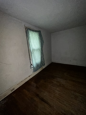 8521 Clifton Ave: photo 27