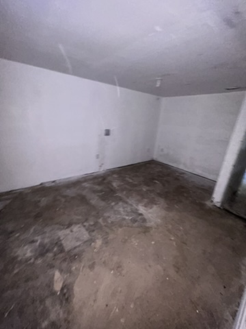 7534 Blanding Dr — photo 32