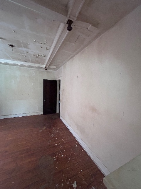 5124 Northland Ave: photo 28