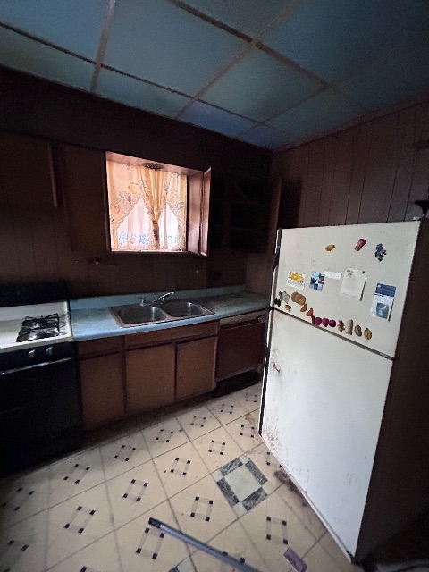 5124 Northland Ave: photo 11