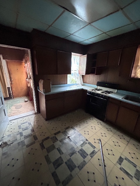 5124 Northland Ave: photo 10
