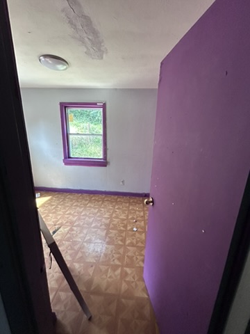 2528 Avis St — photo 33