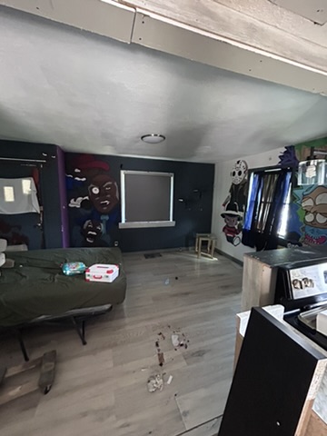 2528 Avis St — photo 30