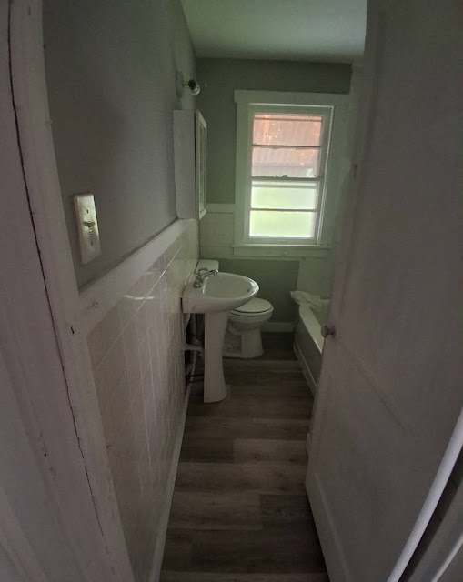 1749 N College St — photo 6