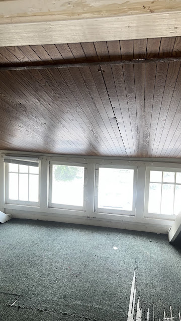 231 W Grand Ave — photo 17
