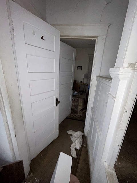3100 Bond Ave: photo 43