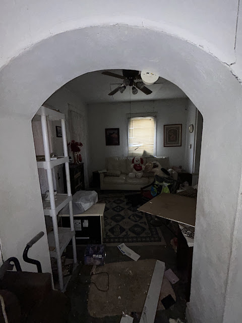 3100 Bond Ave: photo 35
