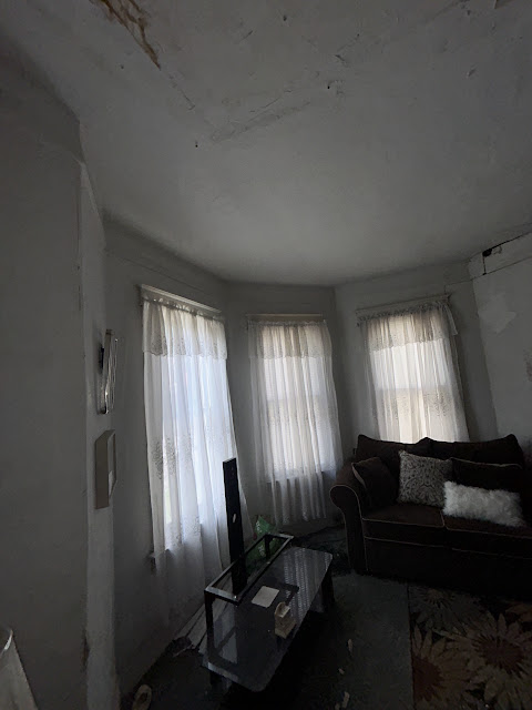 3100 Bond Ave: photo 29