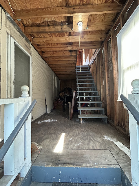 3100 Bond Ave: photo 25