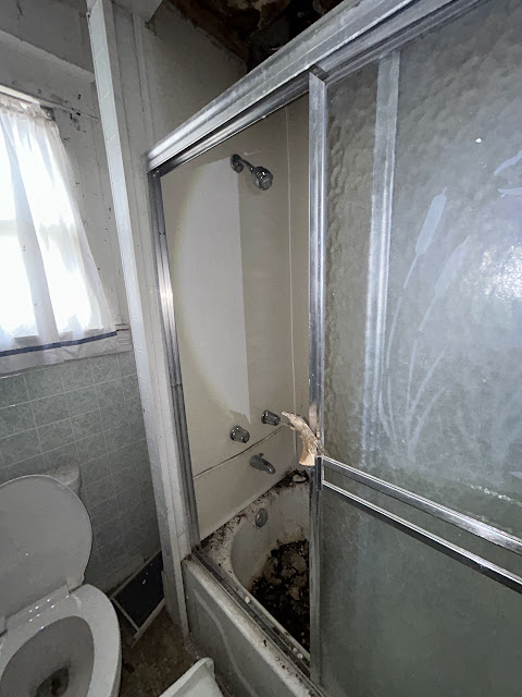 3100 Bond Ave: photo 23