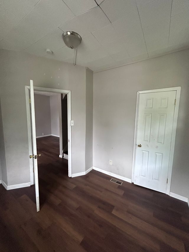 7310 Jenwood Ave: photo 26