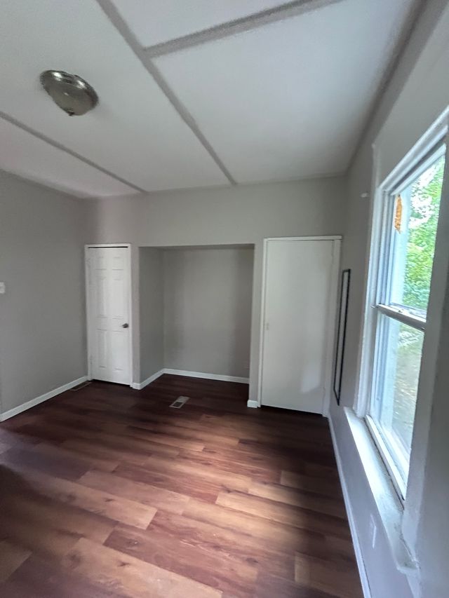 7310 Jenwood Ave: photo 12