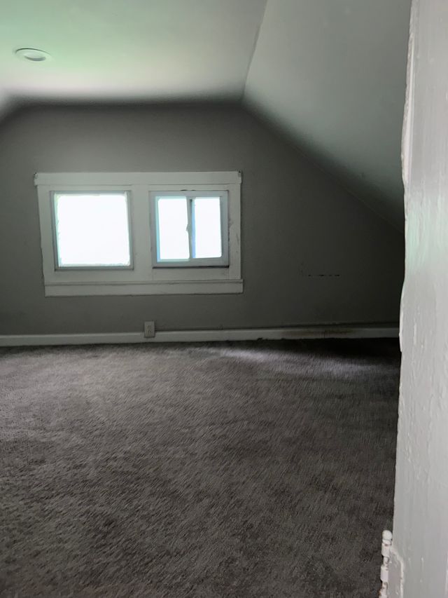 7310 Jenwood Ave: photo 23