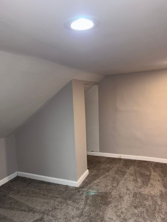 7310 Jenwood Ave: photo 25