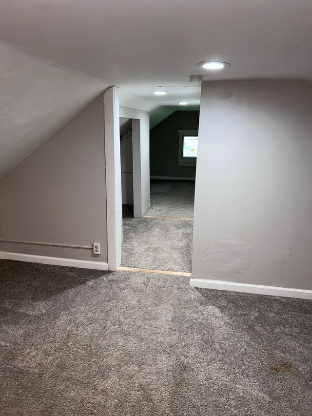 7310 Jenwood Ave: photo 24