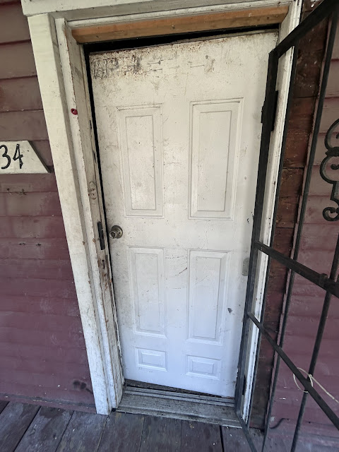 1534 N 55th St: photo 3
