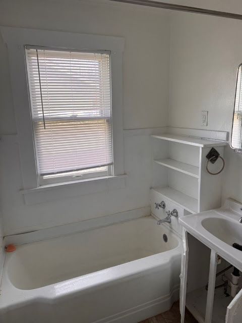 1729 N Woodford St: photo 15