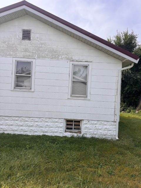 1729 N Woodford St: photo 20