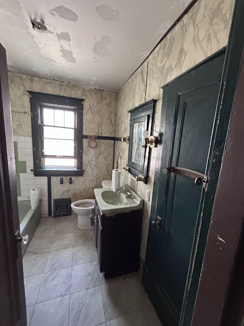 835 N 74th St: photo 34
