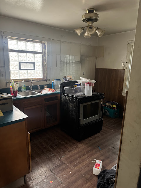 826 N 82nd St: photo 5
