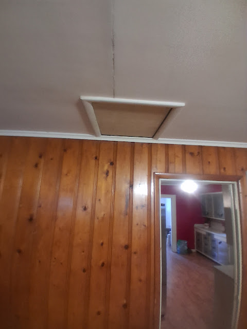 1310 E Poplar St: photo 47