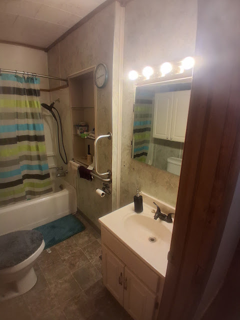 1310 E Poplar St: photo 18