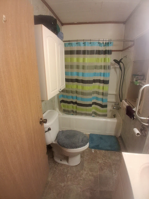 1310 E Poplar St: photo 43
