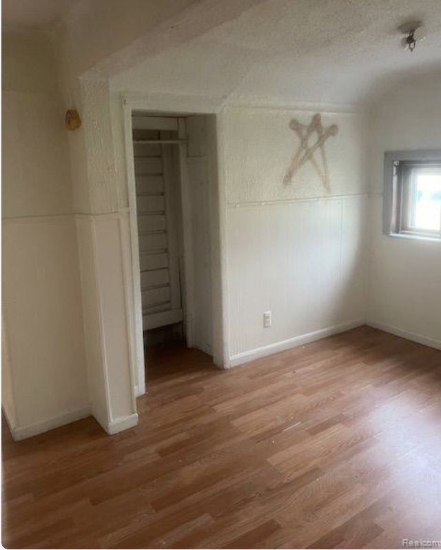 15871 Fairmount Dr: photo 7